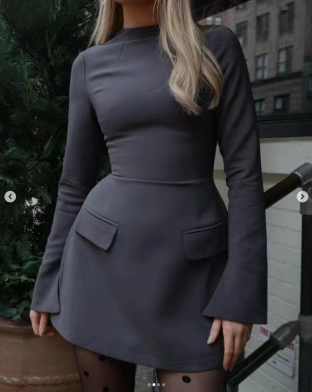 Damen figurbetontes Minikleid mit seitlichen Taschen und weitem Arm EB