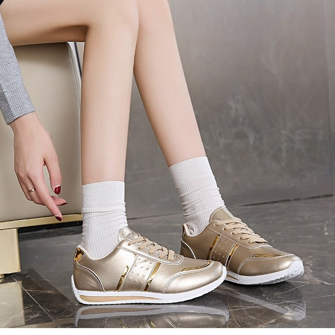 Damen Sportliche Sneakers mit glamouriösen Akzenten EB