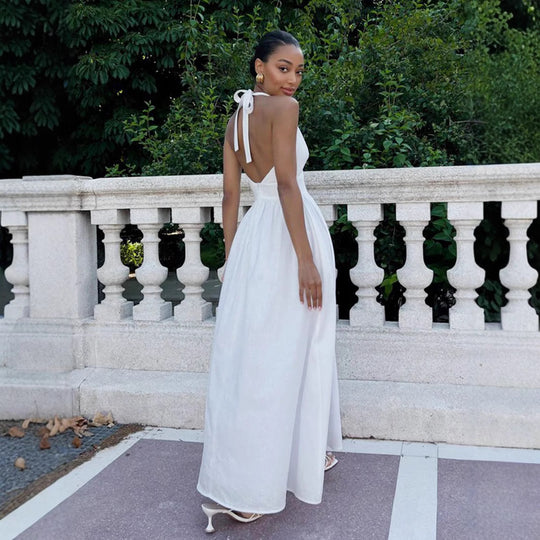 Damen Elegantes Maxikleid mit Halterneck-Design und fließendem Rock EB