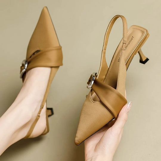 Damen Schlanke Slingback Pumps mit elegantem Riemen EB