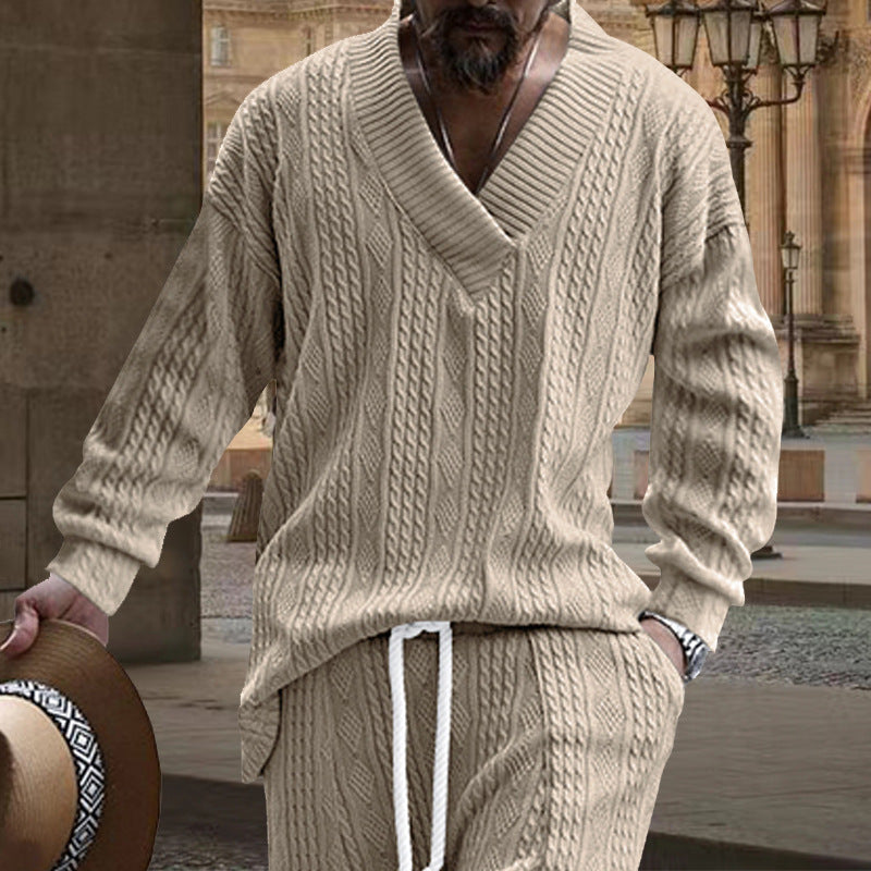 Herren nan grob gestrickter V-Ausschnitt-Pullover mit Zopfmuster und relaxed Fit EB