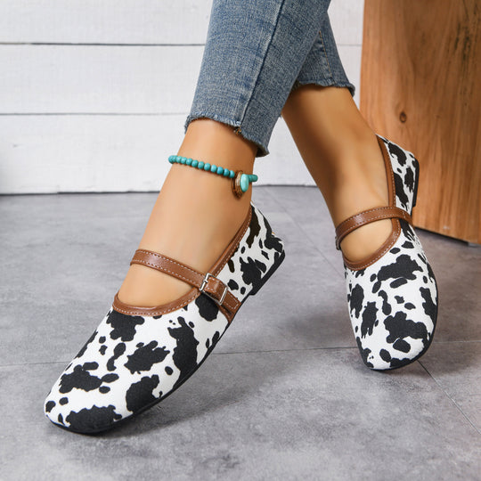 Damen Bequeme Ballerinas mit dekorativem Riemen EB