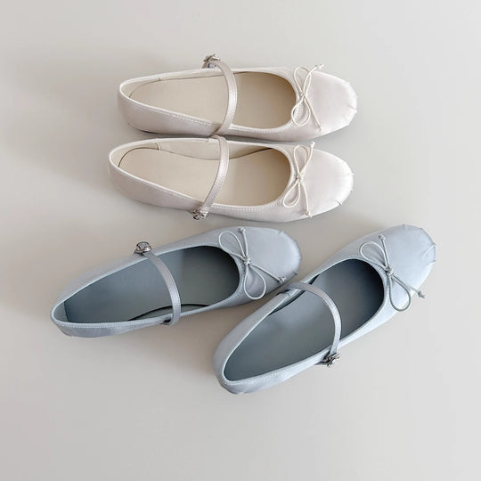 Damen Ballerinas mit verstellbarem Riemen und bequemer Innenpolsterung EB