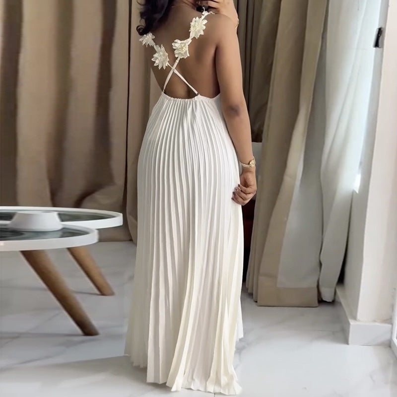 Damen Elegantes Maxikleid mit lässigem Faltenwurf und dekorativen Schulterblüten EB