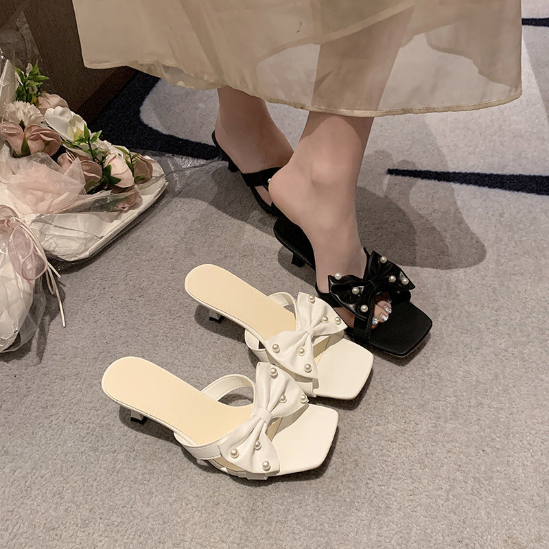 Damen Elegante Mules mit dekorativen Schleifen und Perlenverzierung EB