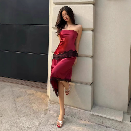 Damen Abendkleid mit Spitzenakzenten EB