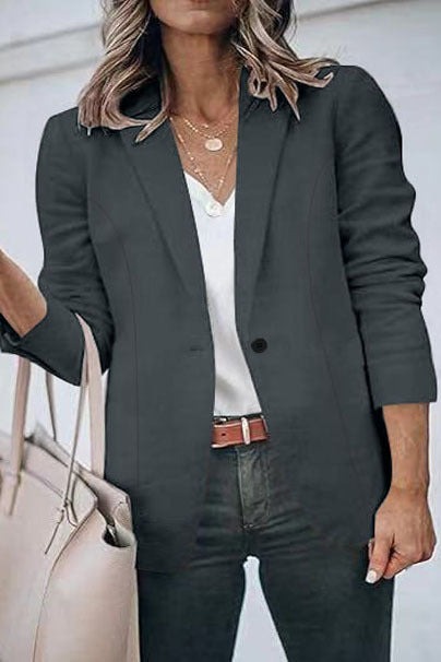 Damen Blazerjacke mit elegantem Schnitt und vielseitigen Stylingmöglichkeiten EB