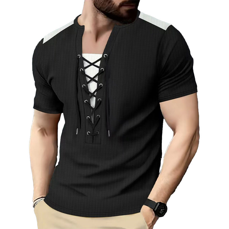 Herren Kurzarm-Henley-T-Shirt mit dekorativen Schnürdetails und atmungsaktiver Struktur EB
