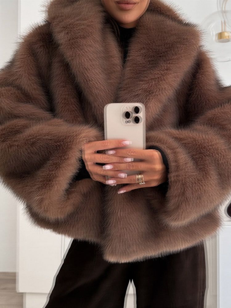 Damen stylischer Kunstfellmantel mit breitem Kragen EB