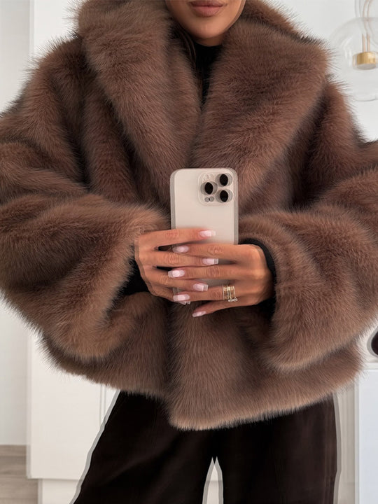 Damen stylischer Kunstfellmantel mit breitem Kragen EB
