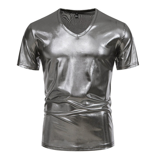 Herren V-Ausschnitt T-Shirt aus glänzendem Material mit persönlichem Stil EB