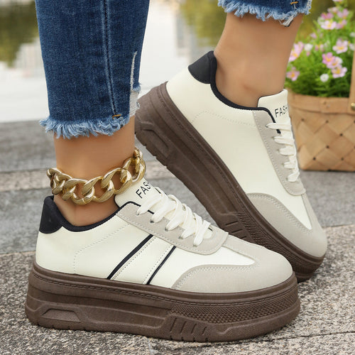 Damen Plattform-Sneaker mit modischem Design und hohem Tragekomfort EB