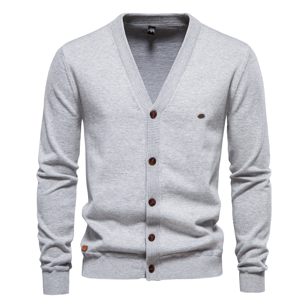 Herren Strickjacke mit V-Ausschnitt und modischen Holzknöpfen EB