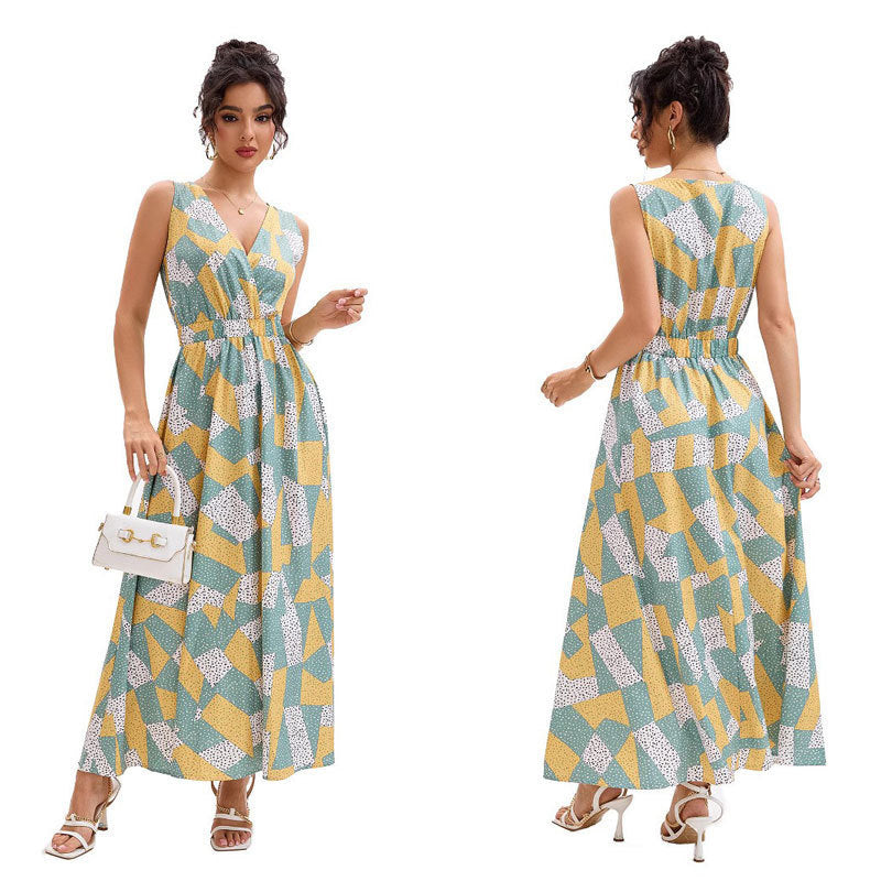Damen Maxikleid mit tiefem V-Ausschnitt und modischem geometrischen Muster EB