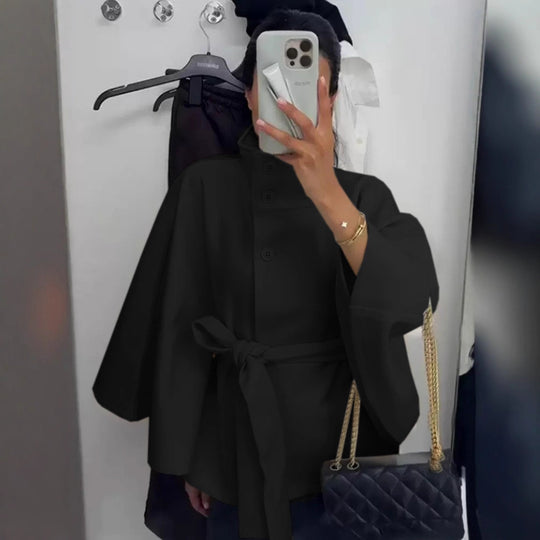Damen nan weite Cape-Jacke mit Stehkragen, verdeckter Knopfleiste und Bindegürtel EB