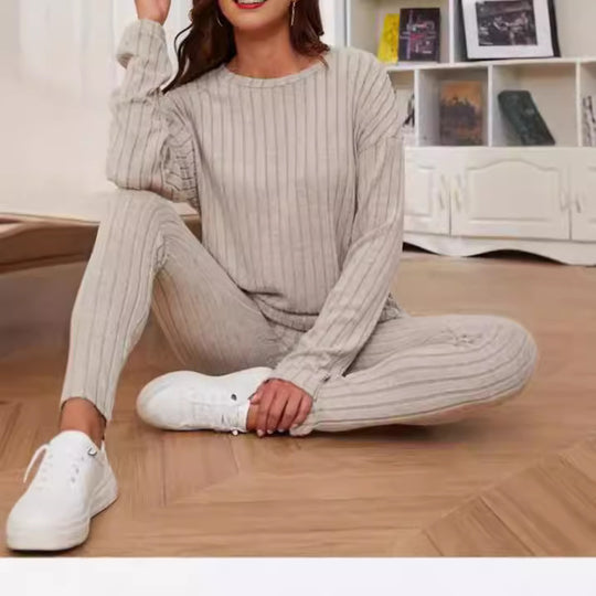 Damen Lässiges Strick-Set mit Gerippter Struktur und Weitem Schnitt EB