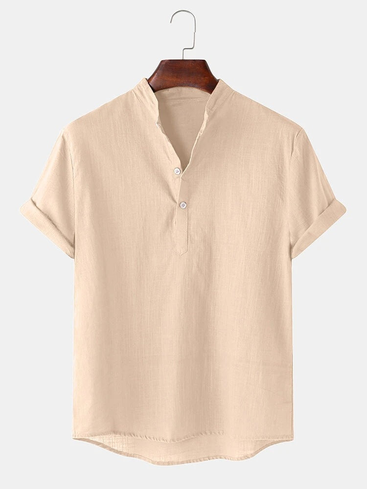 Herren Kurzarmhemd mit innovativem Henley-Ausschnitt und fließendem Material EB