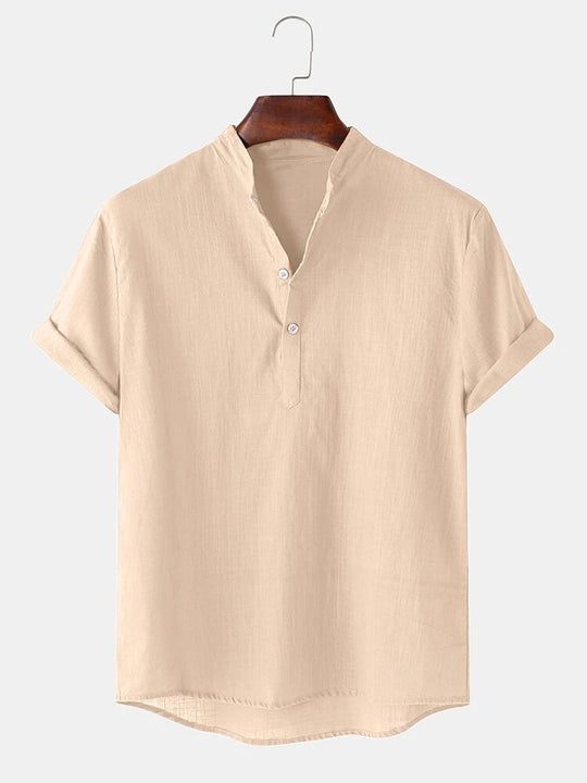 Herren Kurzarmhemd mit innovativem Henley-Ausschnitt und fließendem Material EB