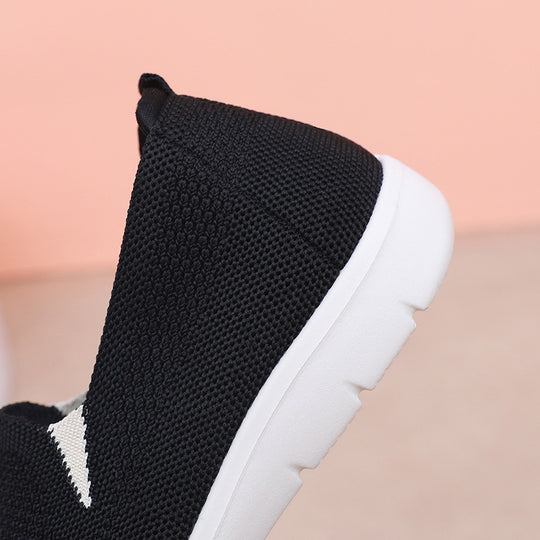 Damen Atmungsaktive Slip-On Sneakers mit flexiblem Einsatz EB