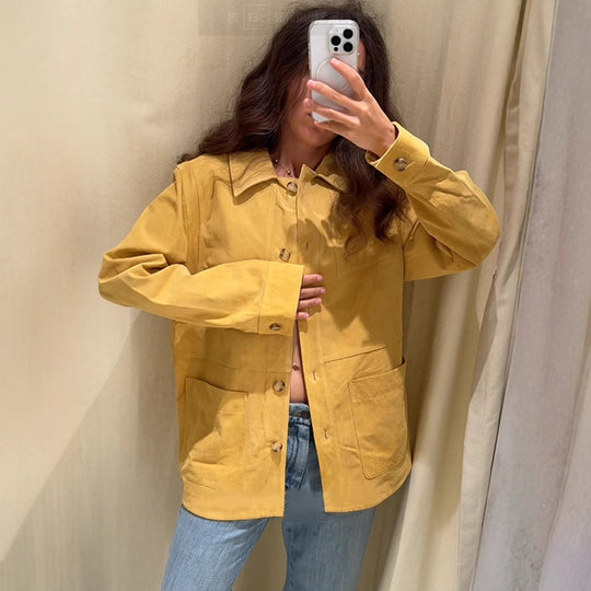 Damen modische Wildlederjacke mit praktischen Taschen EB