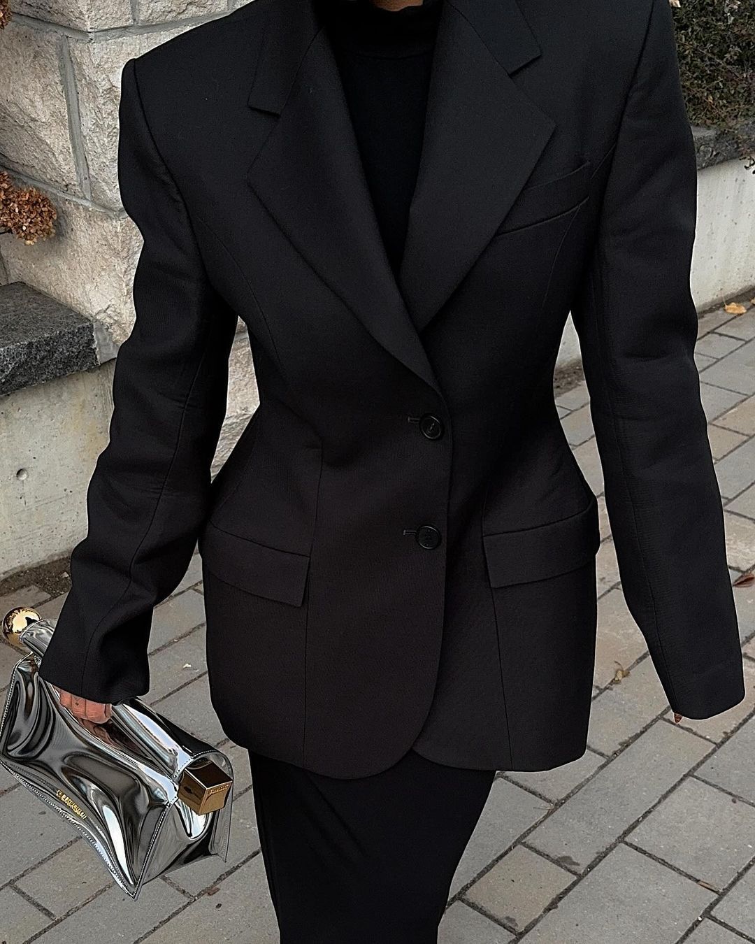 Damen Oversized Blazer mit elegantem Schnitt und markanten Details EB