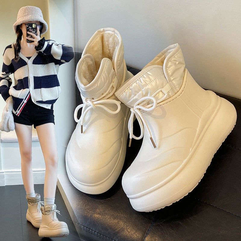 Damen Winterstiefel mit isolierendem Innenfutter und rutschfester Sohle EB
