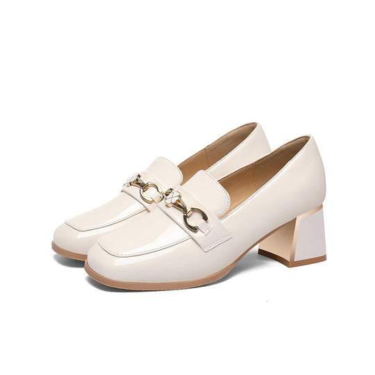 Damen Elegante und modische Pumps mit Kettenakzent EB