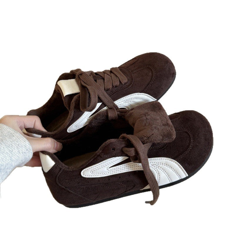 Damen Sportliche Sneakers mit weich gepolstertem Innenfutter und strapazierfähigem Obermaterial EB