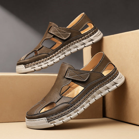 Damen Luftige Ledersandalen mit verstellbarem Klettverschluss EB