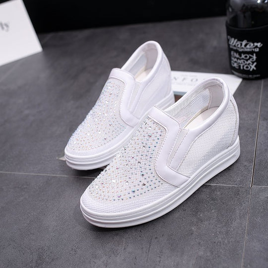 Damen Sneaker mit funkelnden Strassdetails und atmungsaktivem Obermaterial EB