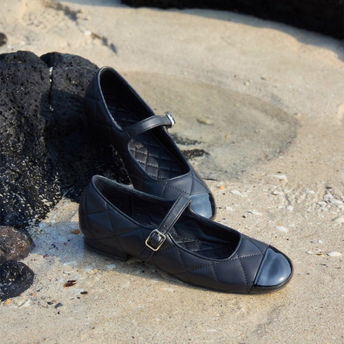 Damen Ballerinas mit verstellbarem Riemen und elegantem Kettenakzent EB