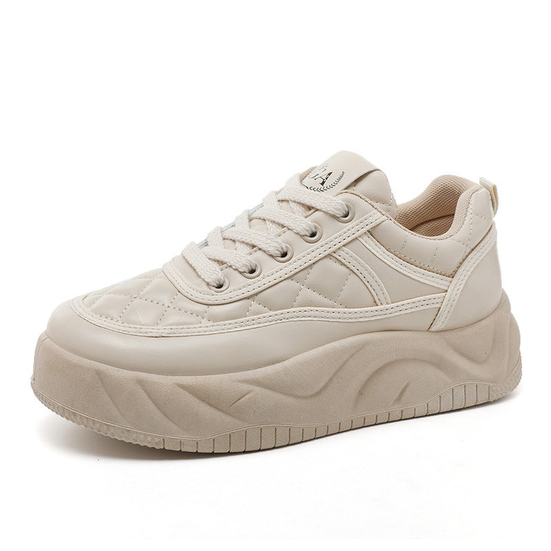 Damen Chunky Sneaker mit gepolstertem Fußbett und modischem Design EB