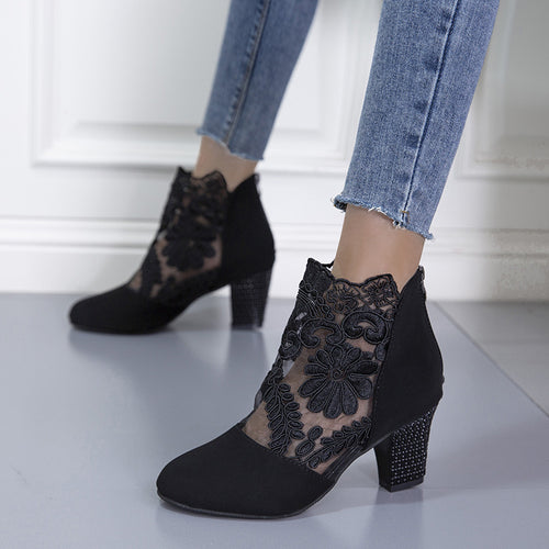 Damen elegante Ankle-Stiefeletten mit floralen Spitzenverzierungen EB