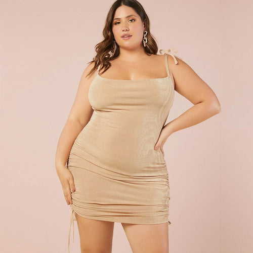 Damen Mini-Bodycon-Kleid mit raffiniertem Rüschendetail EB