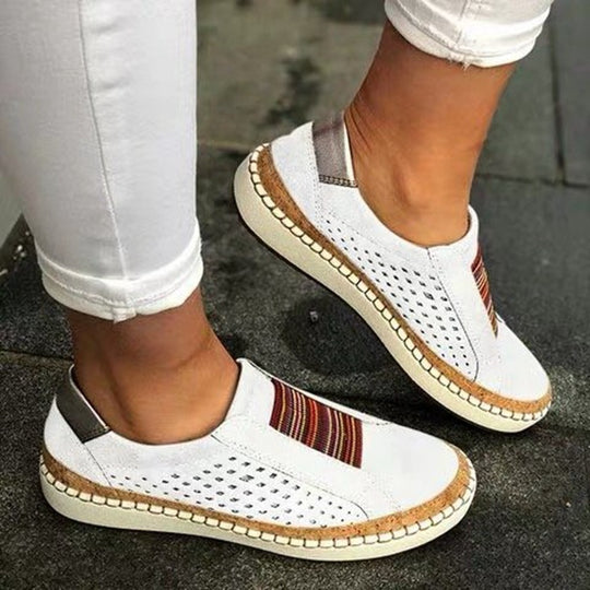Damen perforierte Slipper-Sneaker mit Elastikeinsatz und Korkoptik-Plateau EB