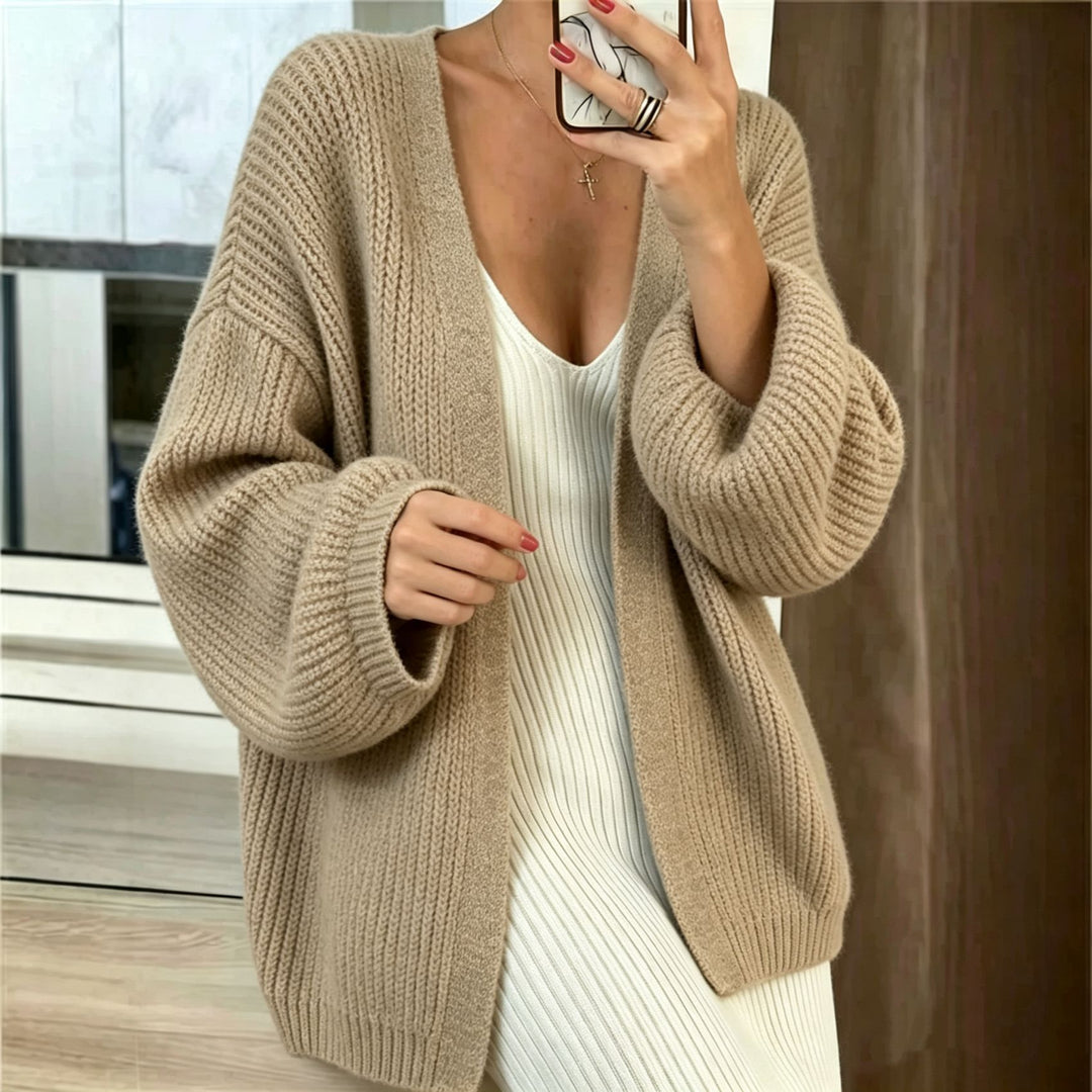 Damen Oversize-Cardigan aus grobem Rippstrick mit Ballonärmeln EB
