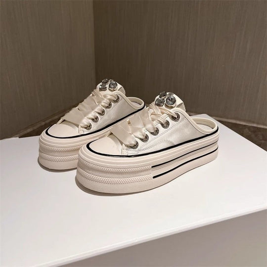 Damen modische Slip-On Sneakers mit glänzenden Details und komfortabler Sohle EB