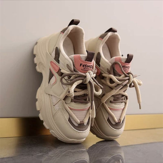 Damen Chunky Sneakers im sportlichen Design mit atmungsaktiven Mesh-Einsätzen EB