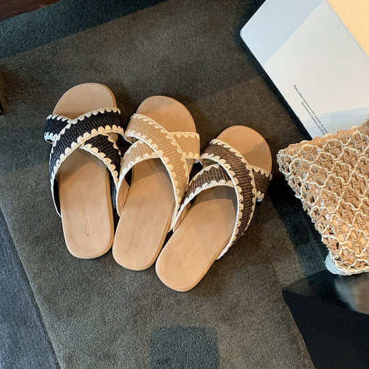 Damen Komfortable und stilvolle Zehentrenner-Sandalen mit raffinierter Faltentechnik EB