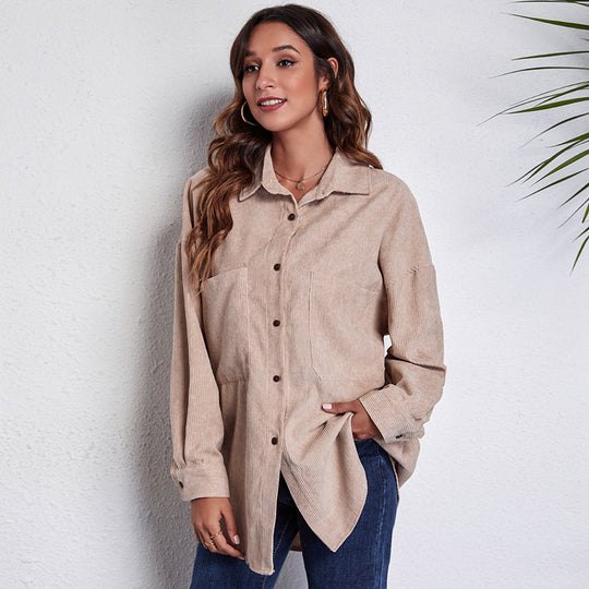 Damen Cord-Hemdbluse mit knöpfbarem Verschluss und leichtem Oversized-Schnitt EB