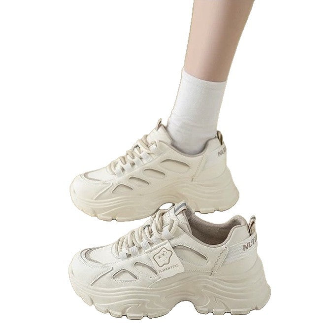 Damen Sportliche Chunky Sneakers mit atmungsaktiver Sohle und eleganten Designelementen EB