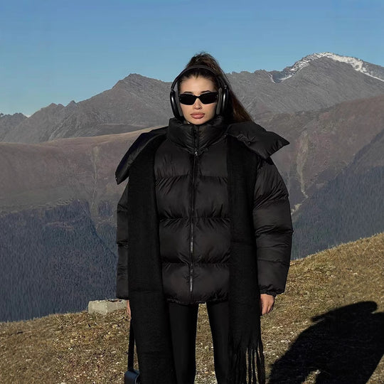 Damen gefütterte Outdoor-Jacke mit hochgeschlossenem Kragen und gestepptem Design EB