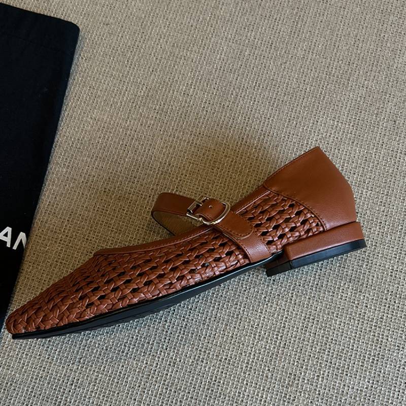 Damen geschlossene Ballerinas mit festem Riemen und geflochtenem Obermaterial EB