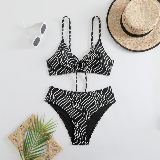Damen Triangelbikini mit verspieltem Wellenmuster und verstellbarem Oberteil EB