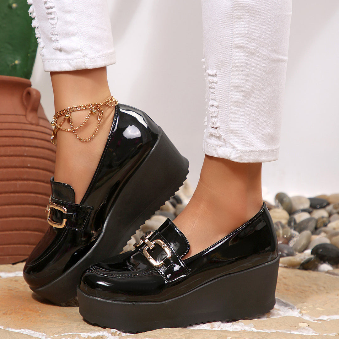 Damen Mokassins mit modischem Ketten-Detail EB