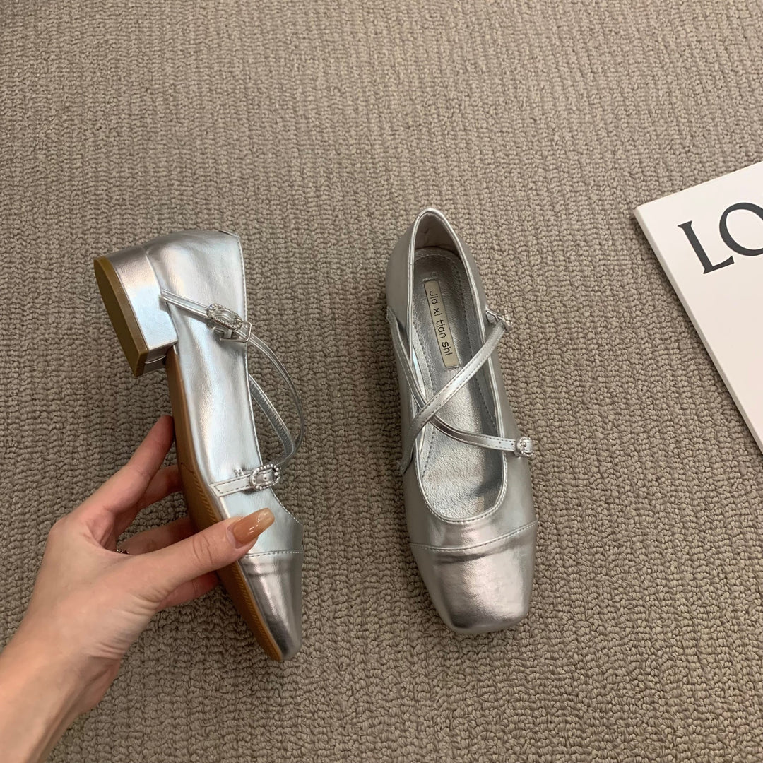 Damen elegante Schuhwerk mit Kreuzriemen EB