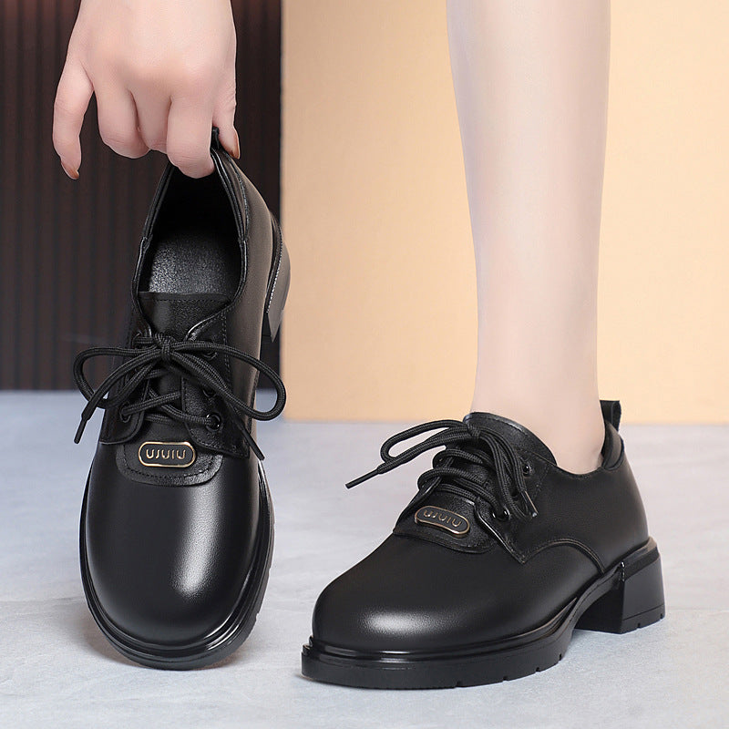 Damen klassische Schnürschuhe mit modernem Blockabsatz EB