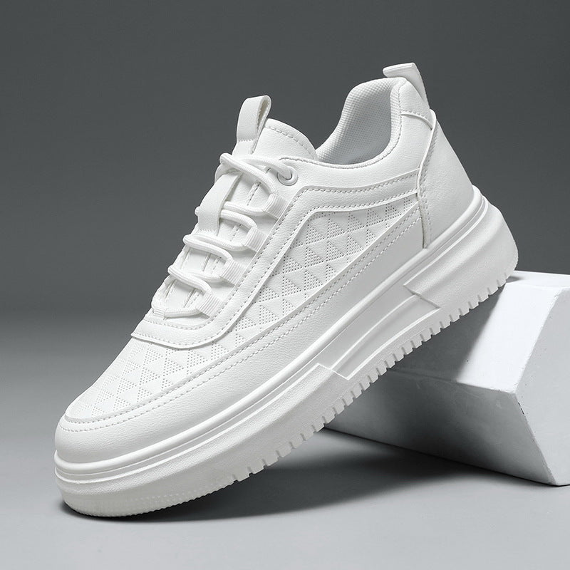 Damen Sportliche Sneakers mit strukturiertem Obermaterial und dämpfender Sohle EB
