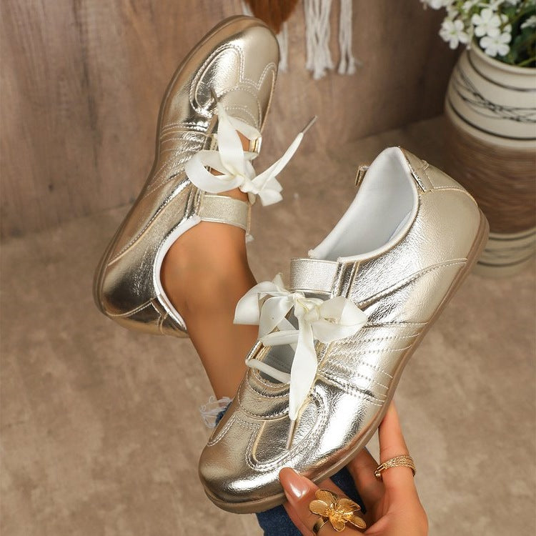 Damen modische Sneakers mit schimmernder Oberflächenstruktur und satinartigen Schnürsenkeln EB