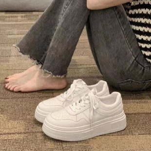 Damen Chunky Sneakers mit dämpfender Sohle und atmungsaktivem Obermaterial EB